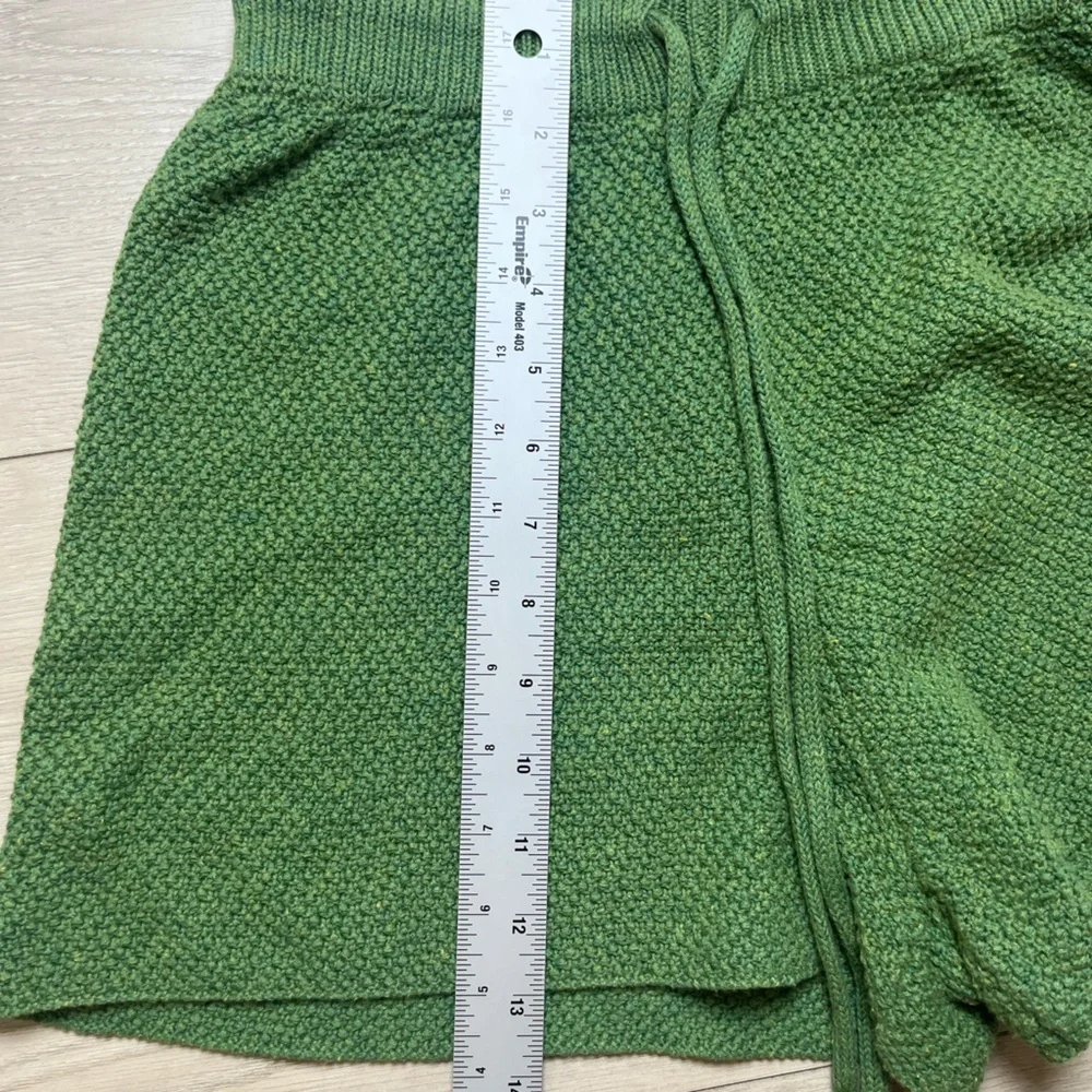 Lovers And Friends Green Textured Knit Shorts with Drawstring Waist Medium - Picture 4 of 7